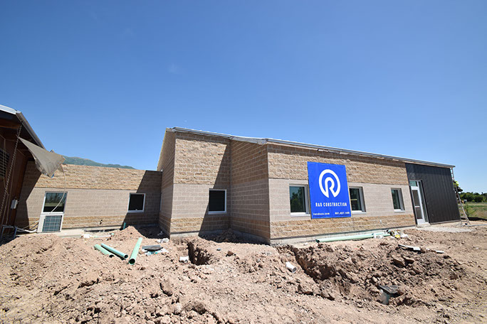 Utah State Univerisity Kaysville Campus exterior under construction