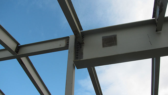 Utah State Univerisity Kaysville Campus roof framing beam to column connection